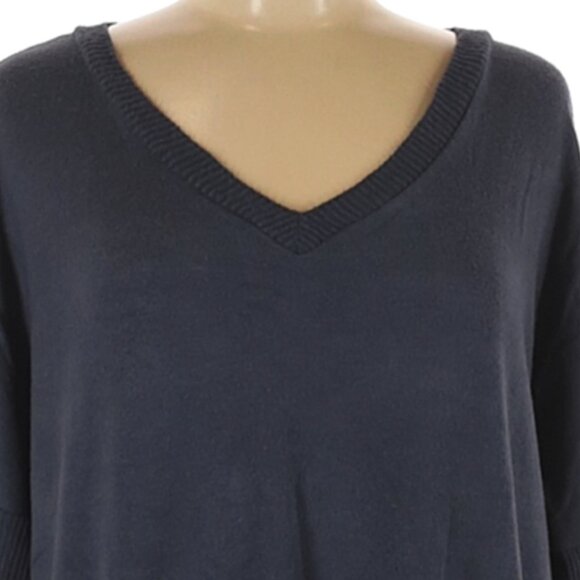 Pink Rose Size M Blue Pullover sweater - Picture 3 of 4